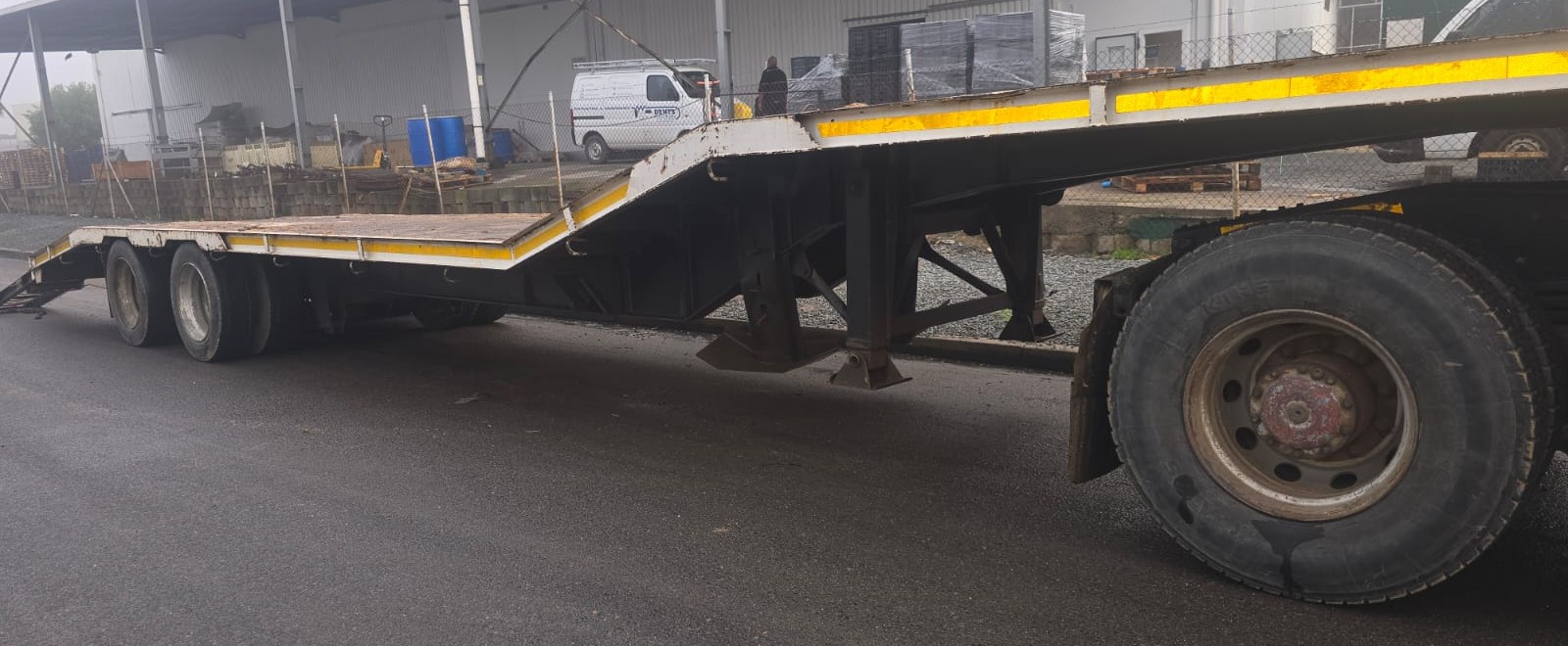 I 2348 – Truck Craft Trailer